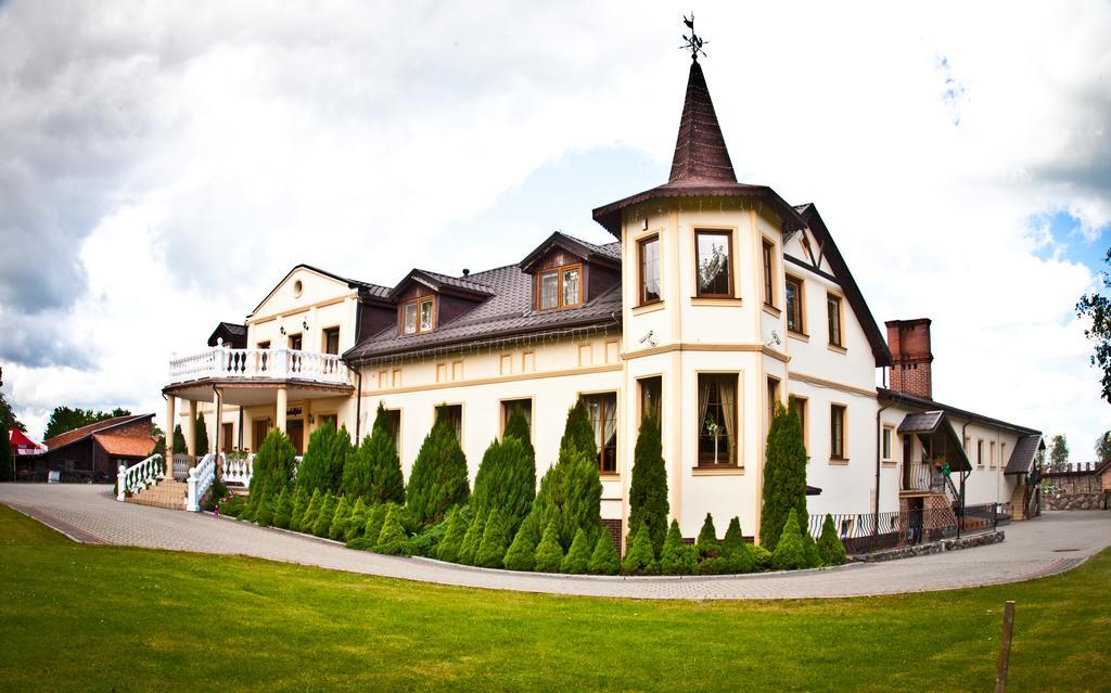 Dworek Debowko Bartoszyce Luaran gambar