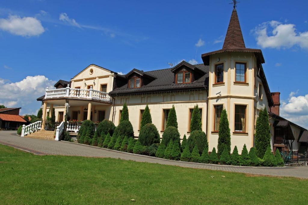 Dworek Debowko Bartoszyce Luaran gambar